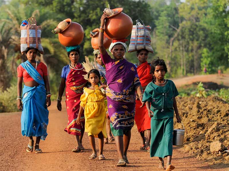 विकास के नाम पर आदिवासियों का विनाश होता आया है, हो रहा है और होगा