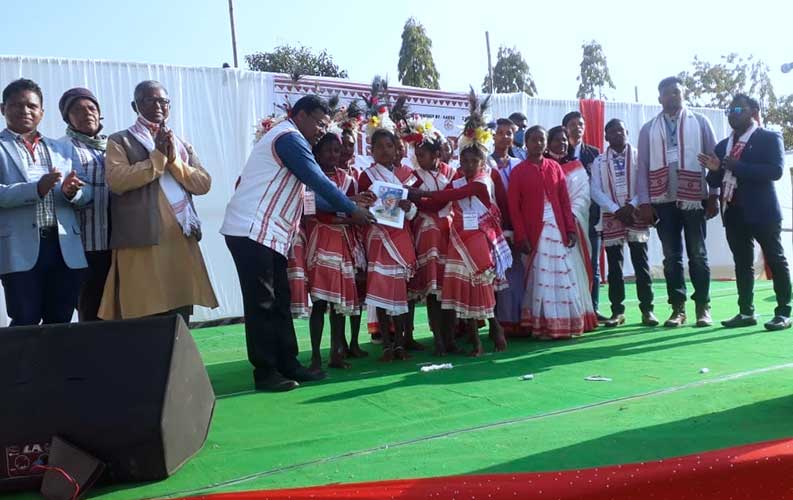 घुमकुडि़या 2020