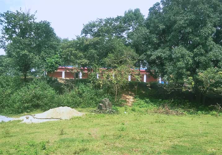 गुमला,  घाघरा के पुटो तिलसीरी में तैयार है कुड़ुख-अंग्रेजी स्कूल