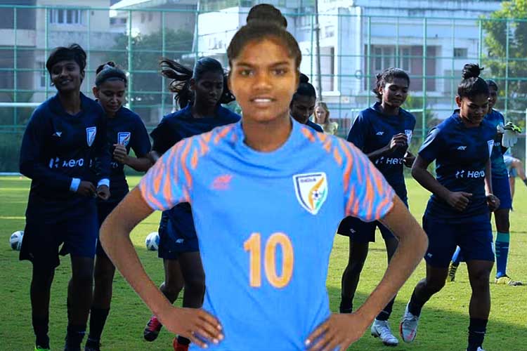 एएफसी महिला फुटबॉल के लिए चुनी गई गुमला की सुमति, मुख्यमंत्री ने दी बधाई