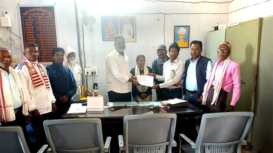 बी.एन. जालान  महाविद्यालय, सिसई, गुमला में कुँडुख भाषा विषय की पढ़ाई-लिखाई  तोलोंग सिकि में करने की मांग