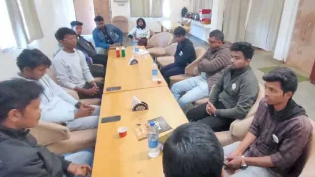 औपनिवेशिक मानसिकता से मुक्ति क्यों चाहिए?